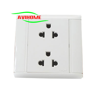 Hager Ổ cắm đôi 3 chấu WGMS216EA